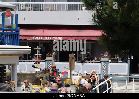 ©PHOTOPQR/PRESSE OCEAN/ROMAIN BOULANGER ; ; ; LA BAULE LE DIMANCHE 23 MAI 2021, AMBIANCE LA BAULE - 2021/05/24. Allgemeiner Blick auf den Strand, nördlich von Frankreich Stockfoto