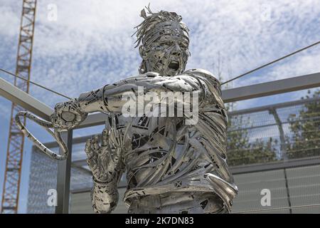 ©Sebastien Muylaert/MAXPPP - Statue representant le tennisman espagnol Rafael Nadal par l'artiste Jordi Fernandez a Roland Garros. Paris, 28.05.2021 - Roland Garros 2021. Stockfoto