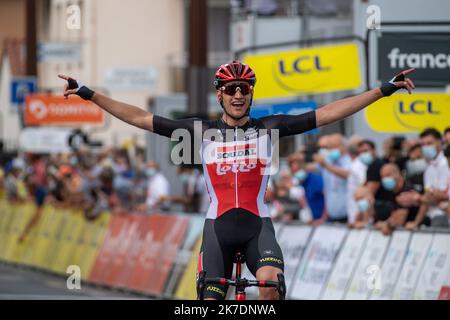 ©PHOTOPQR/LA MONTAGNE/Thierry LINDAUER ; ; 30/05/2021 ; cyclisme criterium du dauphine, VAN MOER BRENT, issoire du 30 Mai 2021, Foto thierry Lindauer der erste Schritt der 73. Ausgabe des Criterium du Dauphine Radrennen , 182km zwischen Issoire und Issoire am Mai 30 , 2021 . Stockfoto