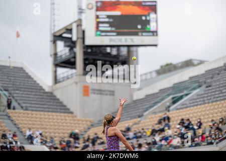 Aurelien Morissard / IP3 ; Sofia KENIN aus den USA tritt gegen Jessica PEGULA aus den USA bei der Single der Frauen in der dritten Runde des French Open Tennisturniers bei Roland Garros in Paris, Frankreich, am 5. Juni 2021 an. Stockfoto