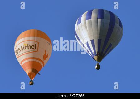 ©ALLILI MOURAD/MAXPPP - Saint Hilaire du Touvet Isere le 23/09/2018 : Le celebre evenement sportif eyrien de l'Isere a Saint Hilaire du Touvet - Luftballons. Stockfoto