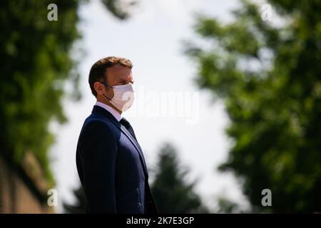 @ Pool/ Romain Gaillard/Maxppp, France, Suresnes, 2021/06/18 Emmanuel Macron, President de la Republique Ceremonie du 81eme anniversaire de l'Appel du 18 juin 1940 au Memorial de la France combattante, au Mont Valerien Paris, Frankreich, 18. 2021. juni Zeremonie zum 81.. Jahrestag des De Gaulle-Appells vom 18. Juni, 1940 am Denkmal des Kämpfers Frankreich, auf dem Mont Valerien. Emmanuel Macron Stockfoto