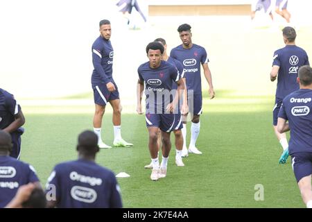 ©PHOTOPQR/LE PARISIEN/Olivier Arandel ; Budapest ; Budapest (Hongrie) Dimanche 20 juin 2021 Fußball Euro 2020 (2021) Entraînement Stade Nandor Euro 2020 Fuß Stade Entrainement Jules Kounde - französische Fußballnationalmannschaft beim Training während des Euro2020 Wettkampfes, am 20. 2021. juni Stockfoto