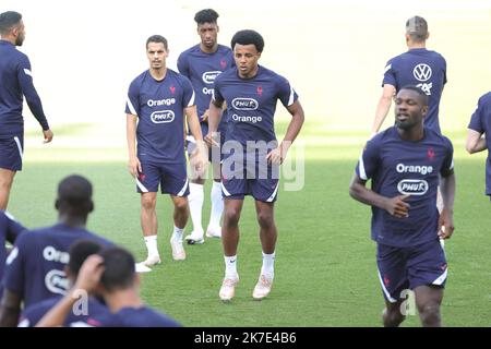 ©PHOTOPQR/LE PARISIEN/Olivier Arandel ; Budapest ; Budapest (Hongrie) Dimanche 20 juin 2021 Fußball Euro 2020 (2021) Entraînement Stade Nandor Euro 2020 Fuß Stade Entrainement Jules Kounde - französische Fußballnationalmannschaft beim Training während des Euro2020 Wettkampfes, am 20. 2021. juni Stockfoto