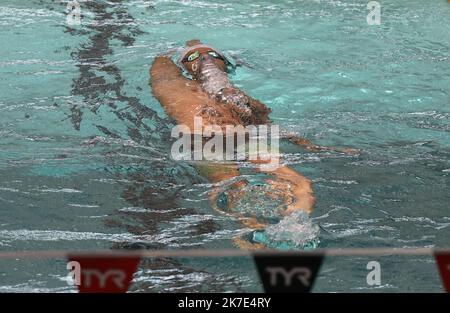 ©PHOTOPQR/LE COURRIER PICARD/HASLIN ; Chartres ; 16/06/2021 ; 16/06/21 Championnat de France de natation Grand Bassin à Chartres Mewen Tomac series du 100m dos Photo Fred HASLIN - French Swimming Championship Stockfoto