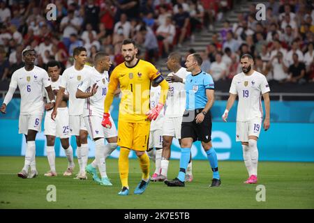 ©PHOTOPQR/LE PARISIEN/Olivier Arandel ; Budapest ; 23/06/2021 ; Budapest (Hongrie), Stade Puskás Aréna Mercredi 23 juin 2021 Fußball UEFA Euro 2020 (2021) Equipe de France Phase de groupes . Groupe F. Journée 3 sur 3 Portugal - Frankreich Stockfoto