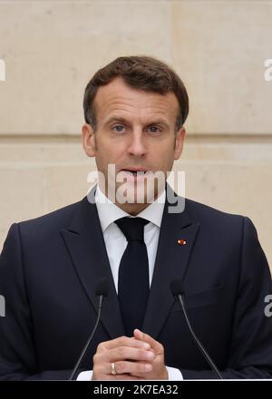 ©PHOTOPQR/LE PARISIEN/Delphine Goldsztejn ; Paris ; 05/07/2021 ; Visite d'état de Sergio Mattarella, président de la République italienne Le président de République française Emmanuel Macron et le président de la République italienne Sergio Mattarella Le 05/07/2021 Foto : Delphine Goldsztejn - Paris, Frankreich, juli 5. 2021 der italienische Präsident SergioMattarella trifft den französischen Präsidenten EmmanuelMacron Stockfoto