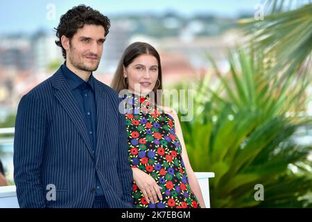 ©FRANCK CASTEL/MAXPPP - die jährlichen Filmfestspiele von Cannes 74., Festival de cannes 2021. La Croisade Photocall. Laetitia Casta, Louis Garrel die Internationalen Filmfestspiele von Cannes 74. in Frankreich. Stockfoto