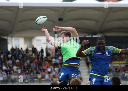 Thierry Larret/Maxppp Rugby Top 14. Entrainement de l'ASM Clermont Auvergne au Phillipe Marcombes, Clermont-Ferrand (63). Stockfoto