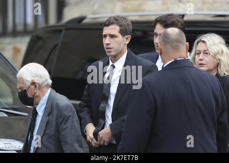 ©Sebastien Muylaert/MAXPPP - Victor Belmondo kommt zur Beerdigung des verstorbenen französischen Schauspielers Jean-Paul Belmondo in der Kirche Saint-Germain-des-Pres in Paris, Frankreich. Belmondo starb am 06. September 2021 im Alter von 88 Jahren. 10.09.2021 Stockfoto