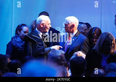 ©PHOTOPQR/LE PARISIEN/Olivier CORSAN ; Budapest ; 23/09/2021 ; Mike Pence, l’ancien Vice-président des USA États Unis d’Amérique au 4e sommet démographique de Budapest ehemaliger US-Vizepräsident Mike Pence in Budapest am September 23, 2021 während des vierten demographischen Gipfels. Stockfoto