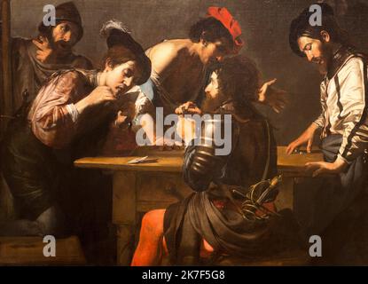 ©Active Museu/MAXPPP - ActiveMuseum 0000936.jpg / Soldats jouant aux cartes et aux des (les tricheurs), 1620 - Valentin de Boulogne - Soldaten spielen Karten und Würfel (die Cheats) 1620 - / Valentin de Boulogne (Le Valentin) / Peinture Active Museum / Le Pictorium Rüstung, Caravaggisti, Kartenspiel, Cheat, Cheater, Würfel, Helm, Horizontal, Spiel (Substantiv), Spiel (zu), Spielautomaten, Soldat, Schwert, Tisch, 17. Jahrhundert, Valentin de Boulogne (der Valentin), Malerei, Stockfoto