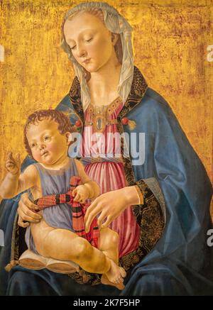 ©Active Museu/MAXPPP - ActiveMuseum 0000955.jpg / La Vierge et l'Enfant, 1449 - Domenico Ghirlandaio - Madonna mit Kind 1449 - / Domenico Ghirlandaio / La Vierge et l'Enfant, 1449 - Domenico Ghirlandaio - Aktives Museum für Madonna und Kind / Le Pictorium Baby, katholische Religion, Kind, Kleid, Renaissance, Vertikal, Jungfrau und Kind, Frau, Jesus Christus, Maria (Mutter Jesu), XV. Jahrhundert, Domenico Ghirlandaio,? La Vierge et l'Enfant ,1449 - Domenico Ghirlandaio - Madonna mit Kind ? , Stockfoto