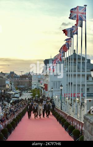 ©FRANCK CASTEL/MAXPPP - 32. Dinard British Film Festival - erster Tag. Die Jurymitglieder Eye Haidara, Paul Webster, Berenice Bejo, Mohamed Hamidi, Laura Smet, Jean des Forets, Finnegan Oldfield nehmen am 29. September 2021 am 1. Dinard British Film Festival 32. in Dinard, Frankreich, Teil. Stockfoto