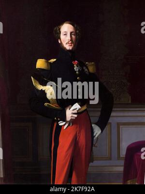 ©Active Museu/MAXPPP - ActiveMuseum 0002285.jpg / Ferdinand Philippe Louis Charles Henri de Bourbon-Orleans, duc d'Orleans, 1842 - Jean-Auguste-Dominique Ingres 1842 - / Jean-Auguste-Dominique Ingres / Peinture Active Museum / Le Pictorium bicorne ,Epaulette ,Figurative Malerei ,Handschuh ,Militäruniform ,Neoklassizismus ,Porträt ,Rot ,Schwert ,Hose ,Vertikal ,Ferdinand Philippe Louis Charles Henri de Bourbon-Orleans ,19. Jahrhundert ,Jean-Auguste-Dominique Ingres ,Malerei , Stockfoto