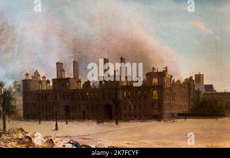 ©Active Museu/MAXPPP - ActiveMuseum 0006411.jpg / L'Hotel de Ville apres l'incendie de la Commune / Frans Moormans / Peinture Active Museum / Le Pictorium Horizontal ,Europa ,Frankreich ,Ile-de-France (Region) ,Paris ,Paris 4. Bezirk (4. Arrondissement von Paris) ,Rathaus von Paris ,Westeuropa ,19. Jahrhundert ,Frans Moormans ,Malerei , Stockfoto