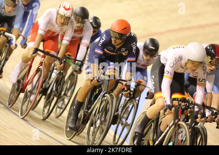 ©PHOTOPQR/LE COURRIER PICARD/HASLIN ; Roubaix ; 23/10/2021 ; 23/10/21 Championnats du monde cyclisme sur Piste velodrome Jean Stablinski de Roubaix Epeuve de l'Elimination de l'omnium Donavan GRONDIN (FRA) Foto Fred HASLIN TRACK CYCLING ROUBAIX WORLD CHAMPIONSHIPS Stockfoto