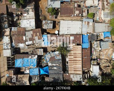 ©Nicolas Remene / Le Pictorium/MAXPPP - Vue eyrienne de l'Urbanisation d'un quartier de Bamako au Mali le 3 novembre 2021. Stockfoto