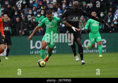 Thierry Larret/MAXPPP. Football Ligue 1 Uber Isst. Association Sportive de Saint-Etienne gegen Paris Saint Germain. Le 28 novembre 2021, Stade Geoffroy-Guichard, Saint-Etienne (42). Stockfoto