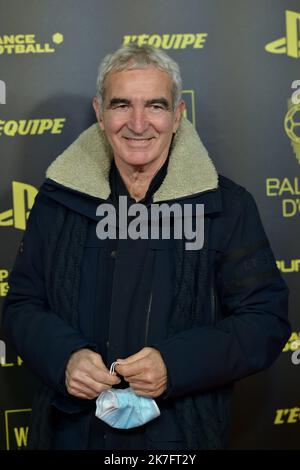 ©FRANCK CASTEL/MAXPPP - Ballon D oder Photocall im Theater Du Chatelet in Paris PARIS, FRANKREICH 29. NOVEMBER Besuchen Sie am 29. November 2021 den Ballon D oder die Fotocall im Theater du Chatelet in Paris, Frankreich. Stockfoto