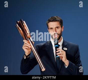 ©PHOTOPQR/LE PROGRES/Catherine AULAZ - Bourg-en-Bresse 02/12/2021 - Assises nationales des Département de France - 2 décembre 2021 -Assises nationales des Départements de France à Bourg-en-Bresse (Ain) du 1er au 3 décembre 2021. Ein Ainterexpo. Tony Estanguet, Président du Comité d'Organisation des Jeux Olympiques Paris 2024. Dez 2. 2021 Tony Estanguet, französischer Meister und Direktor der Olympischen Spiele 2024 in Paris Stockfoto