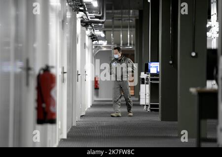 ©PHOTOPQR/LE PROGRES/Joël PHILIPPON - Poleymieux-au-Mont-d'Or 03/12/2021 - CAPCO. Base Aérienne Mt Verdun. Lyon 3. Dezember 2021 - war Room du CAPCO. Centre air de planification et de conduite des opérations, NRF Force de réaction rapide de l'OTAN. Exerceice d'évaluation standhaft Jackal de la capacité de conduite des opérations aériennes du FRA JFAC au sein d'une opération interarmées de l'OTAN. Basis Aérienne 942 Lyon Mont-Verdun. - Luftwaffenstützpunkt Mt Verdun. Lyon 3. Dezember 2021 -CAPCO war Room. Air Planning and Operations Center, NRF NATO Rapid Reaction Force Stockfoto