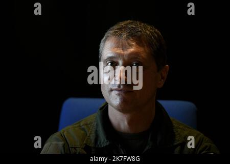 ©PHOTOPQR/LE PROGRES/Joël PHILIPPON - Poleymieux-au-Mont-d'Or 03/12/2021 - CAPCO. Base Aérienne Mt Verdun. Lyon 3 décembre 2021 -Général de Brigade aérienne Guillaume Thomas. War Room du CAPCO. Centre air de planification et de conduite des opérations, NRF Force de réaction rapide de l'OTAN. Exerceice d'évaluation standhaft Jackal de la capacité de conduite des opérations aériennes du FRA JFAC au sein d'une opération interarmées de l'OTAN. Basis Aérienne 942 Lyon Mont-Verdun. - Luftwaffenstützpunkt Mt Verdun. Lyon 3. Dezember 2021 -CAPCO war Room. Air Planning and Operations Center, NRF NATO Rapid REAC Stockfoto