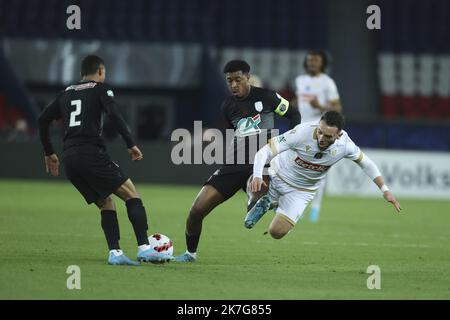 ©Sebastien Muylaert/MAXPPP - Presnel Kimpembe von Paris Saint-Germain während des französischen Cup-Spiels zwischen Paris Saint Germain und OGC Nice in Paris, Frankreich. 31.01.2022 Stockfoto