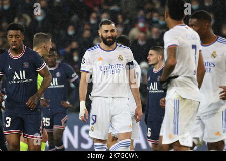 ©PHOTOPQR/LE PARISIEN/Fred Dugit ; Paris ; 15/02/2022 ; Sport Parc des Princes (Paris XVIe), le 15 février 2022 8es de finale aller de la Ligue des Champions PSG-Real Madrid Foto LP / Fred Dugit Karim Benzema Stockfoto