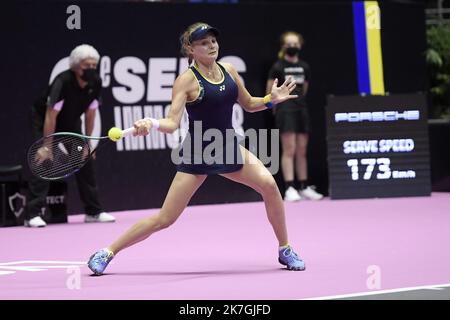 ©PHOTOPQR/LE PROGRES/Joël PHILIPPON - Lyon 05/03/2022 - Dayana Yastremska(UKR)-Sorana Cirstea. Open féminin WTA 250 de Lyon. -Ici l'ukrainienne Dayana Yastremska. Dayana Yastremska (UKR)-Sorana Cirstea. Open Tennis féminin WTA 250 de Lyon. Stockfoto