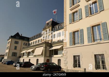 ©Francois Glories/MAXPPP - 07/03/2022 das Internationale Komitee vom Roten Kreuz (IKRK) hat seinen Sitz in Genf. Das 1863 gegründete IKRK ist der Ursprung der Genfer Konventionen und der Internationalen Rotkreuz- und Rothalbmondbewegung. Schweiz Genf, März 07 2022. Stockfoto