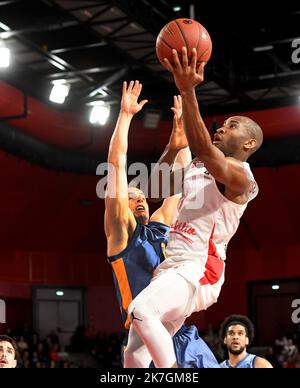 ©PHOTOPQR/LE PROGRES/Laurent THEVENOT - Bourg-en-Bresse 08/03/2022 - Basket Eurocoupé J14 JL Bourg - Valence le Mardi 8 Mars 2022 - Rasheed SULAIMON JL Bourg März 8. 2022 Eurocup von Basket JL Bourg vs Valence Stockfoto