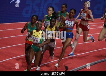 ©Laurent Lairys/MAXPPP - Natoya GOULE of Jamaique , Habitam ALEMU of Ethiopie , Halimah NAKAAYI of Ouganda , Catriona BISSET of Australia und Ajee WILSON of USA Finale 800 M Women während der Leichtathletik-Hallenweltmeisterschaften 2022 am 20. März 2022 in der stark Arena in Belgrad, Serbien - Foto Laurent Lairys / Stockfoto