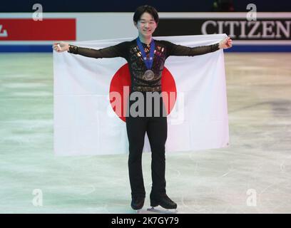 ©Laurent Lairys/MAXPPP - Yuma Kagiyama aus Japon während der ISU-Eiskunstlauf-Weltmeisterschaften 2022 am 26. März 2022 in der Sud de France Arena in Montpellier, Frankreich - Foto Laurent Lairys / Stockfoto