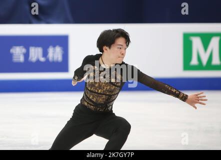 ©Laurent Lairys/MAXPPP - Yuma Kagiyama aus Japon während der ISU-Eiskunstlauf-Weltmeisterschaften 2022 am 26. März 2022 in der Sud de France Arena in Montpellier, Frankreich - Foto Laurent Lairys / Stockfoto