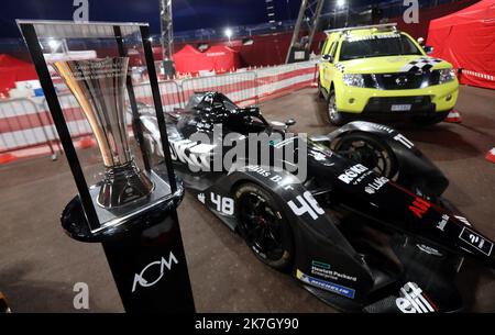 ©PHOTOPQR/NICE MATIN/Cyril Dodergny ; Monaco ; 26/03/2022 ; Monaco le 26/03/2022 - Chapiteau Fontvieille - Stade des Commissaires de Piste pour les Grands Prix de Monaco (F1, E-Prix et Historique) organisé par L'Automobile Club de Monaco (ACM). - Monaco, märz 26. 2022. Sicherheitstraining für Track Marshals für den Grand Prix von Monaco (F1, E-Prix und Historic) Stockfoto