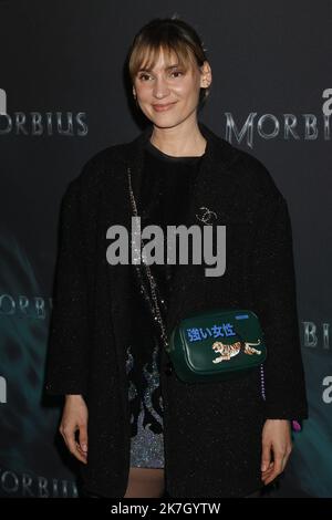 ©Sebastien Muylaert/MAXPPP - Paris 22/03/2022 Natoo nimmt an der Morbius-Premiere im Gaumont Champs Elysees in Paris Teil. 22.03.2022 Stockfoto