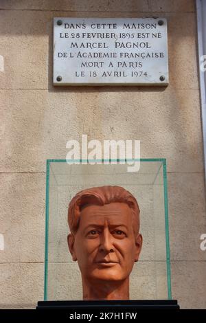 ©Sylvestre/MAXPPP - aubagne France 31/03/2022 ; SYLVESTRE / MAXPPP aubagne. buste de marcel pagnol,en argile - die kleine Welt von Marcel Pagnol im Aubagne Museum Frankreich, 31. März 2022 Stockfoto