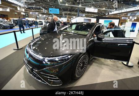 ©PHOTOPQR/LE PROGRES/Richard MOUILLAUD - Lyon 06/04/2022 - Le 07/04/2022 Salon de l' Auto -Salon de l' Auto Nouveau Mercedes EQS - Lyon Motor Show Frankreich 6. April 2022 Stockfoto