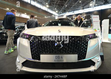 ©PHOTOPQR/LE PROGRES/Richard MOUILLAUD - Lyon 06/04/2022 - Le 07/04/2022 Salon de l' Auto -Salon de l' Auto DS4 Intense - Lyon Motor Show Frankreich 6. April 2022 Stockfoto