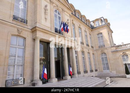 ©PHOTOPQR/LE PARISIEN/Delphine Goldsztejn ; Paris ; 04/05/2022 ; Le Conseil des ministres du 4 Mai 2022 Palais de L'Élysée, 55 Rue du Faubourg Saint-Honoré, 75008 Paris Le 04/05/2022 Foto : Delphine Goldsztejn - Paris, Frankreich, Mai 4. 2022. Wöchentliche Kabinettssitzung Stockfoto