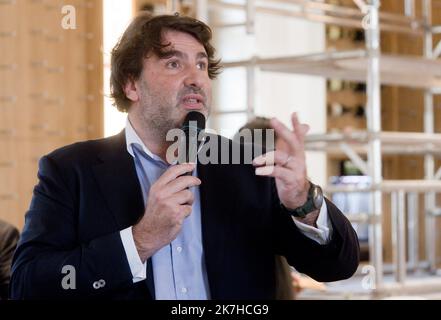 ©TARDIVON JC/MAXPPP - Dijon 04/05/2022 © JC Tardivon / Maxppp - Cote-d'Or, Dijon, 04/05/2022 - Cite internationale de la gastronomie et du Vin : Julien Bernard President du Groupe Epicure „ein außergewöhnlicher Ort, um die französische Lebenskunst zu feiern“: Dijon eröffnet am Freitag die erste internationale Stadt der Gastronomie und des Weins mit der Mission, das französische Essen, das im Erbe der Menschheit aufgeführt ist, „zu erzählen und zum Leben zu erwecken“. Stockfoto