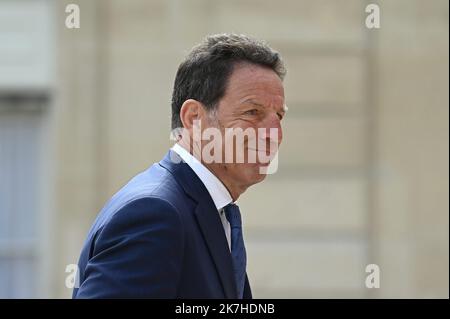 ©Julien Mattia / Le Pictorium/MAXPPP - Paris 08/05/2022 Julien Mattia / Le Pictorium - 8/5/2022 - Frankreich / Ile-de-France / Paris - geoffroy roux de bezieux President du Medef. Ceremonie d'Investiture du President de la Republique Emmanuel Macron au Palais de l'Elysee pour son deuxieme mandat. / 8/5/2022 - Frankreich / Ile-de-France (Region) / Paris - geoffroy Roux de bezieux Präsident von Medef. Einweihungszeremonie des Präsidenten der Republik Emmanuel Macron im Elysee-Palast für seine zweite Amtszeit. Stockfoto