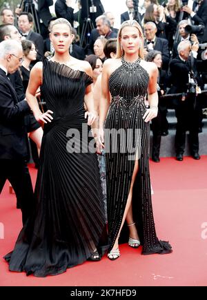 ©PHOTOPQR/NICE MATIN/Patrice Lapoirie ; Cannes ; 18/05/2022 ; CANNES, FRANCE - MAY 18: Lady Amelia Spencer und Lady Eliza Spencer besuchen die Vorführung von 'Top Gun: Maverick' während der 75. jährlichen Cannes Filmfestival im Palais des Festivals am Mai 18, 2022 in Cannes, Frankreich . 75. Ausgabe der Filmfestspiele von Cannes in Cannes, Südfrankreich, am 18. Mai 2022. Stockfoto