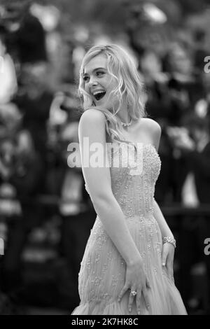 ©franck castel/MAXPPP - 20220005 Celebrity Sichtungen Tag 2 die jährlichen Filmfestspiele von Cannes 75. Elle Fanning CANNES, FRANKREICH - MAI 18 Stockfoto