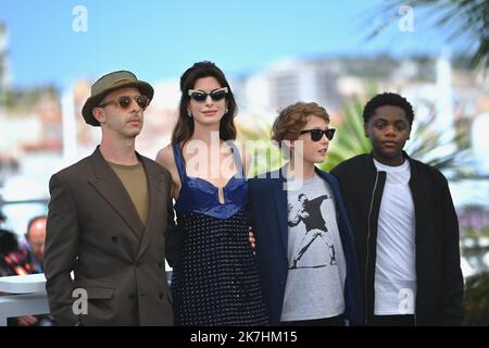 ©franck castel/MAXPPP - 20220005 Armageddon Time Photocall die jährlichen Filmfestspiele von Cannes 75.. Anne Hathaway CANNES, FRANKREICH - MAI 20 Stockfoto