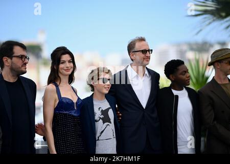 ©franck castel/MAXPPP - 20220005 Armageddon Time Photocall die jährlichen Filmfestspiele von Cannes 75.. Anne Hathaway CANNES, FRANKREICH - MAI 20 Stockfoto