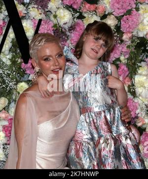 ©PHOTOPQR/NICE MATIN/Jean François Ottonello ; Monaco ; 24/05/2022 ; Ceremonie des MCFW Fashion Awards a l’Opera de Monte-Carlo en Presence de la princesse Charlene et de la princesse Gabriella . Preisverleihung der Fashion Awards in der Oper von Monte-Carlo am 24. Mai 2022 Stockfoto