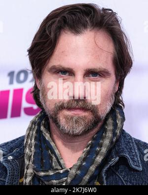 ©Xavier Collin / Avalon/PHOTOSHOT/MAXPPP - ; United States, California, Carson, Dignity Health Sports Park ; 04/06/2022 - CARSON, LOS ANGELES, CALIFORNIA, USA - JUNE 04: Der amerikanische Schauspieler Rider Strong nimmt am 4. Juni 2022 in Carson, Los Angeles, Kalifornien, USA, am 2022. IHeartRadio Wango Tango im Dignity Health Sports Park Teil. Bild:Xavier Collin / Avalon Bouvesse Quirieu Isere am 05/06/2022: Versuch auf den Weltrekord für dekorierte Kieselsteine in Bouvesse-Quirieu in Isere Stockfoto