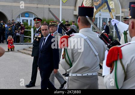 ©PHOTOPQR/OUEST FRANCE/Stéphane Geufroi ; Bernières sur mer ; 06/06/2022 ; Cérémonie internationale du 78E anniversaire du Débarquement à Bernières sur mer dans le calvados en présence du Ministre des armées Sébastien Lecornu (Foto) 78E anniversaire du Débarquement en Normandie juni 6. 2022 78. Jahrestag der Landung der Normandie in Bernieres sur Mer mit dem französischen Verteidigungsminister SebastienLecornu Stockfoto